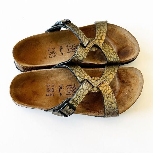 Birkis Metallic Embossed Double Strap Sandals Size 37 EU Cork‎ Sole Comfort Foot - Picture 5 of 16
